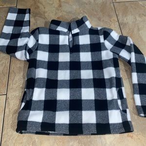 Black white cozy shirt